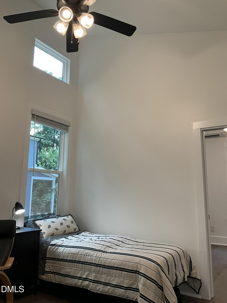 107 D Hillcrest Avenue - Photo 8