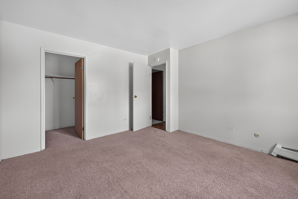 824 W College Boulevard - Photo 9
