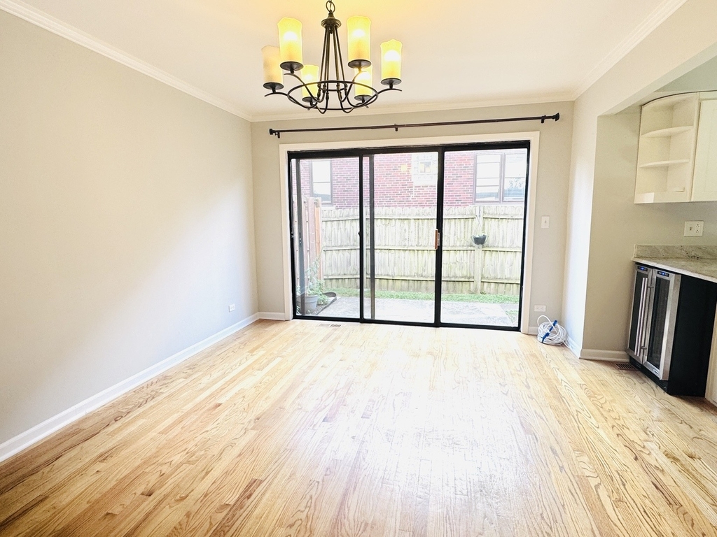 1750 Henley Street - Photo 5
