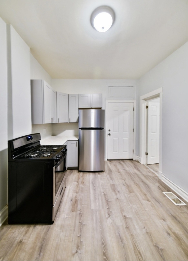 6344 S Eberhart Avenue - Photo 7
