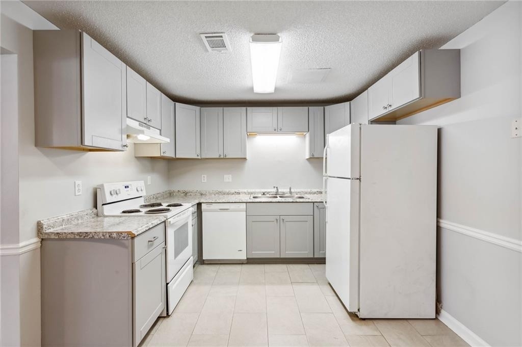6362 Wedgeview Court - Photo 9