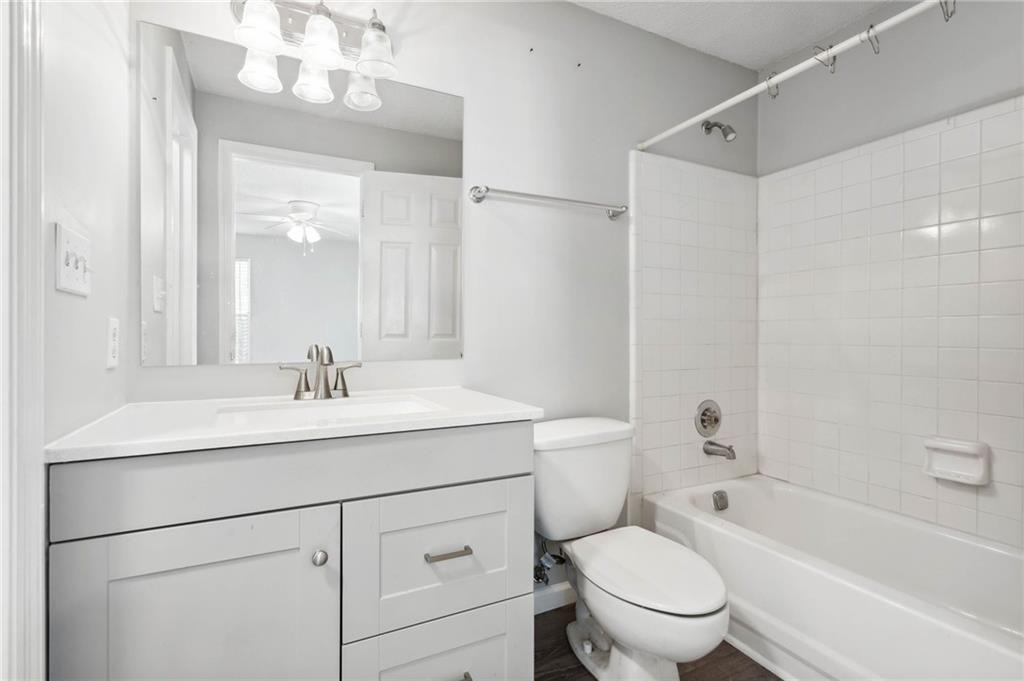 6362 Wedgeview Court - Photo 19
