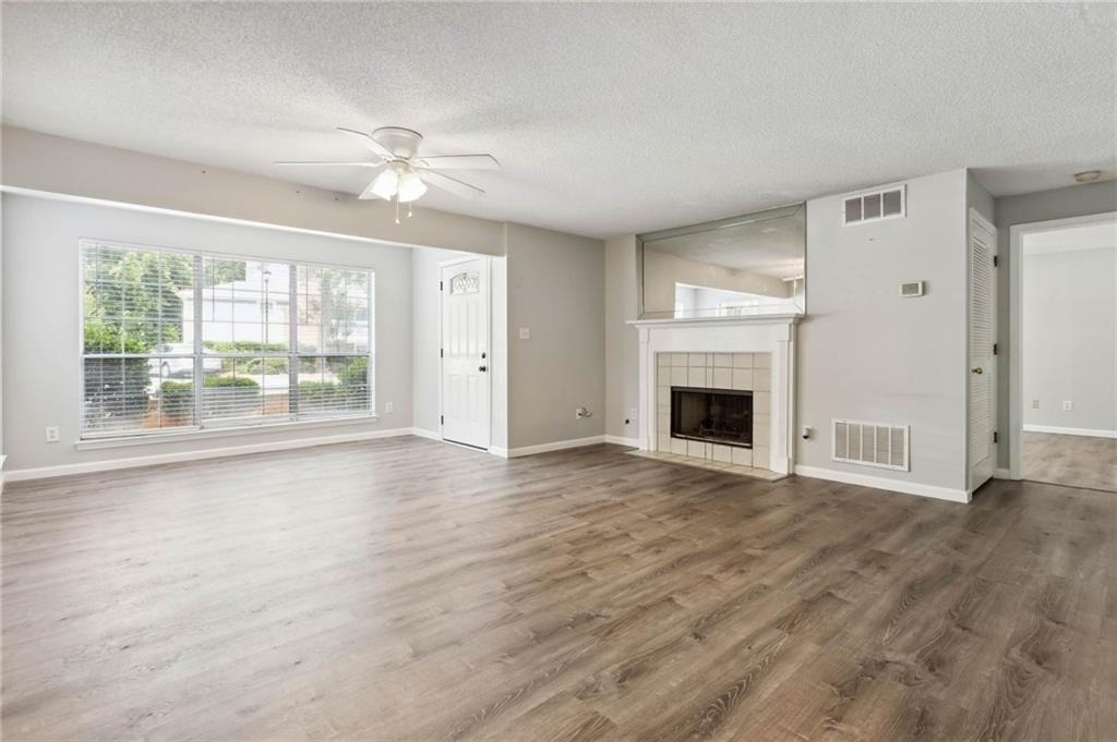 6362 Wedgeview Court - Photo 4