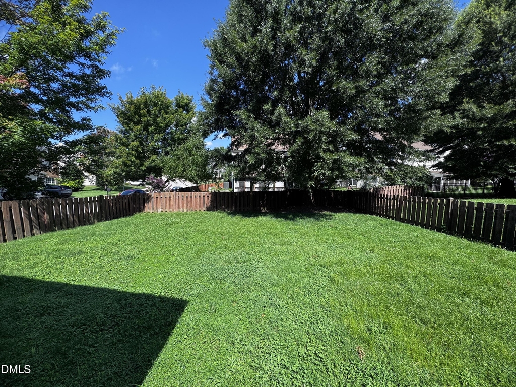 3303 Colorcott Street - Photo 17
