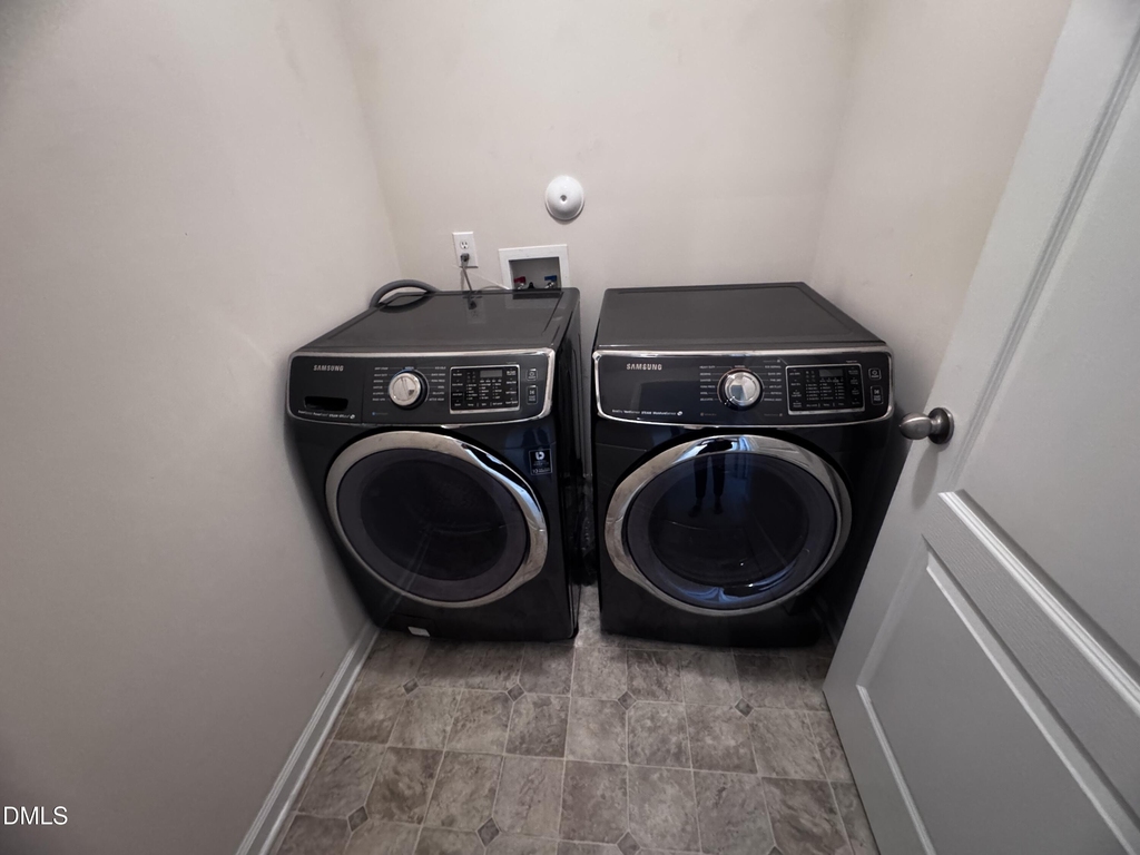 3303 Colorcott Street - Photo 13