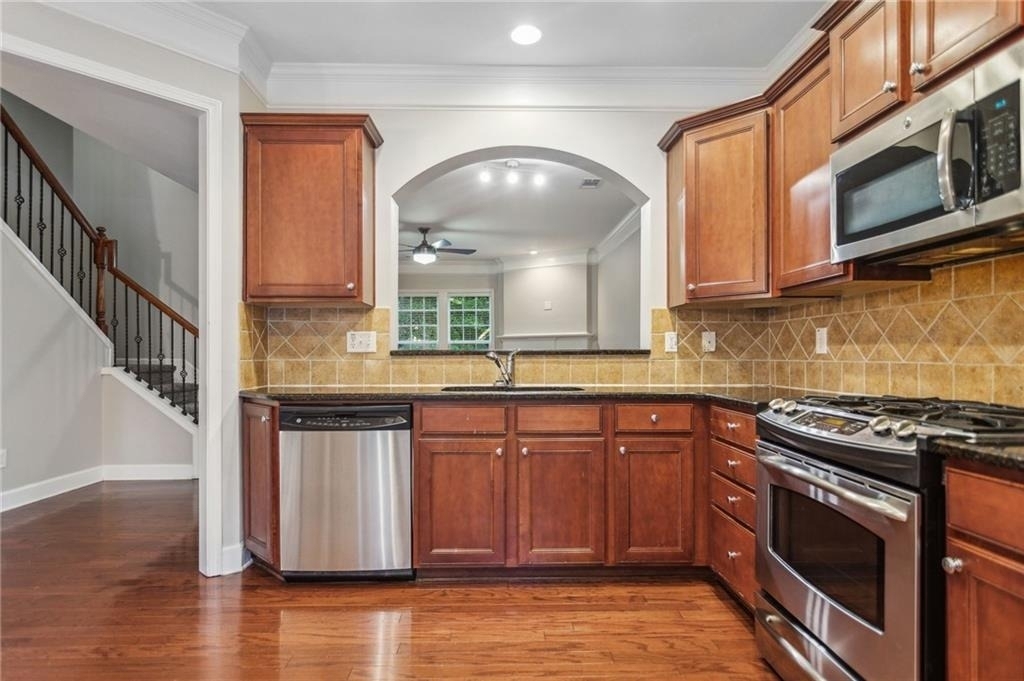 2263 Limehurst Drive Ne - Photo 8