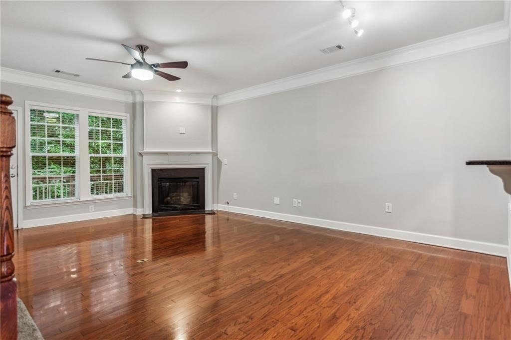 2263 Limehurst Drive Ne - Photo 2
