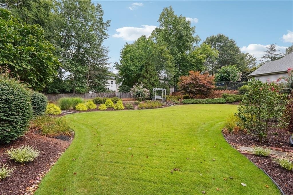 2565 Chestea Drive Ne - Photo 27