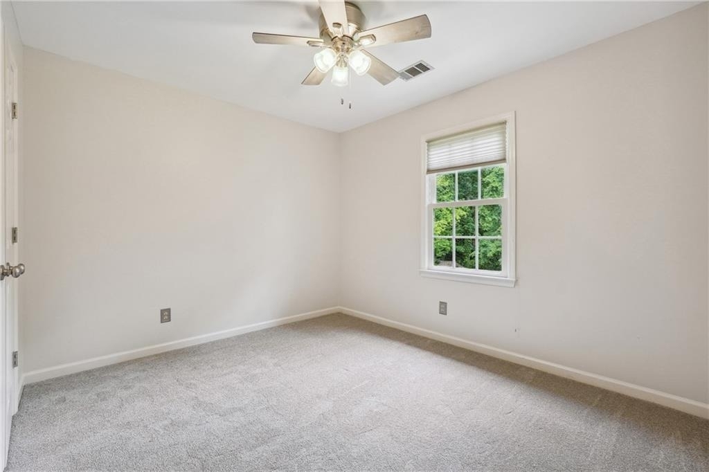 2565 Chestea Drive Ne - Photo 15