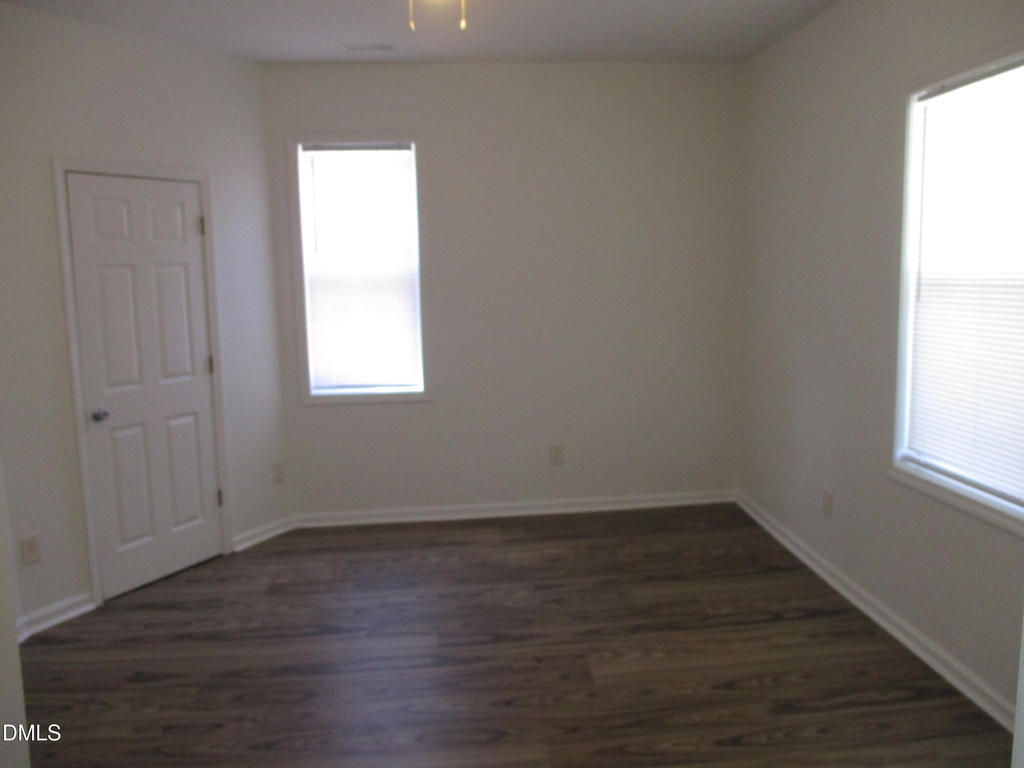 8 N Swain Street - Photo 9