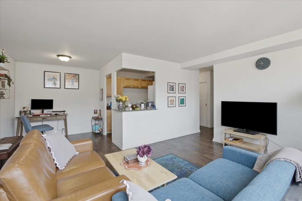 3950 N Lake Shore Drive - Photo 5