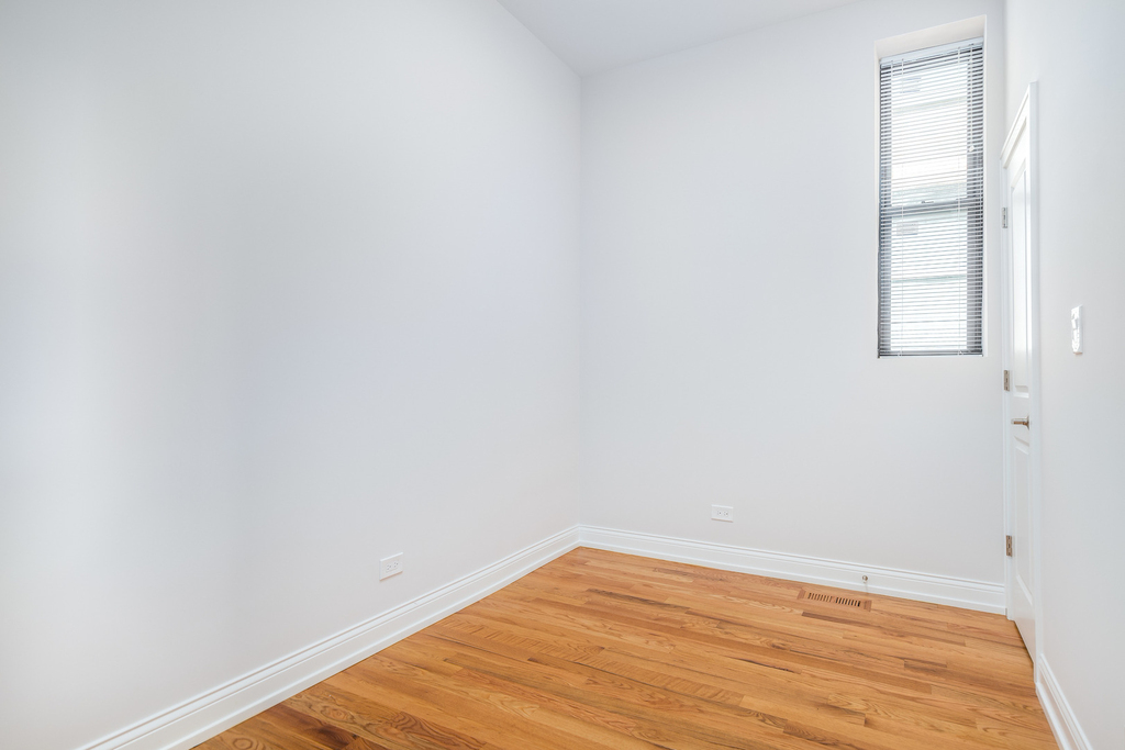 5407 S Harper Avenue - Photo 11