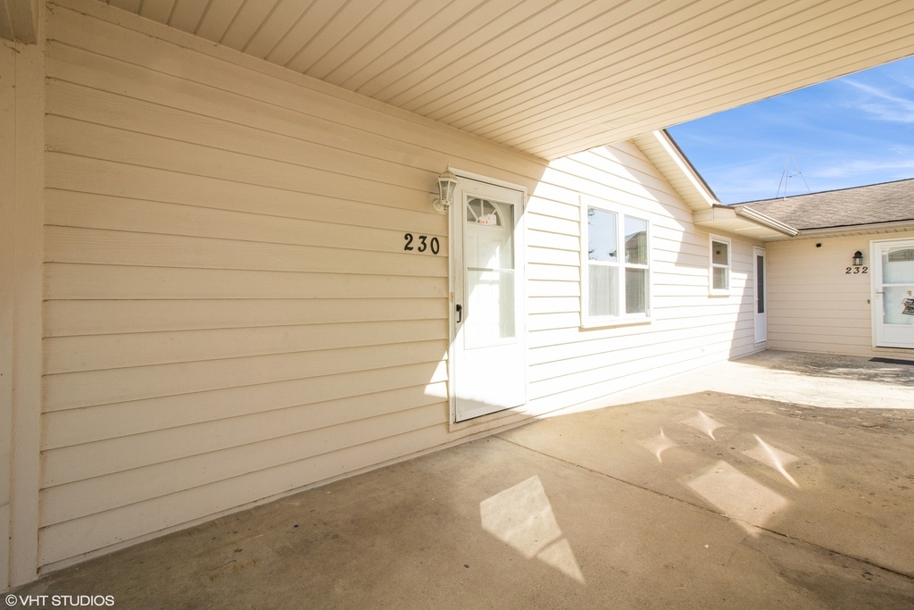 230 Maple Street - Photo 2