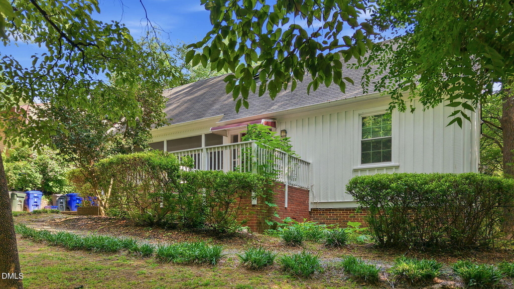 407 Coolidge Street - Photo 15