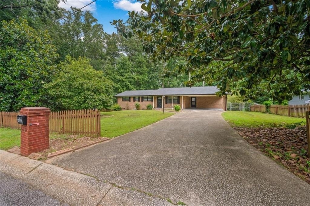 6207 Moss Drive - Photo 1