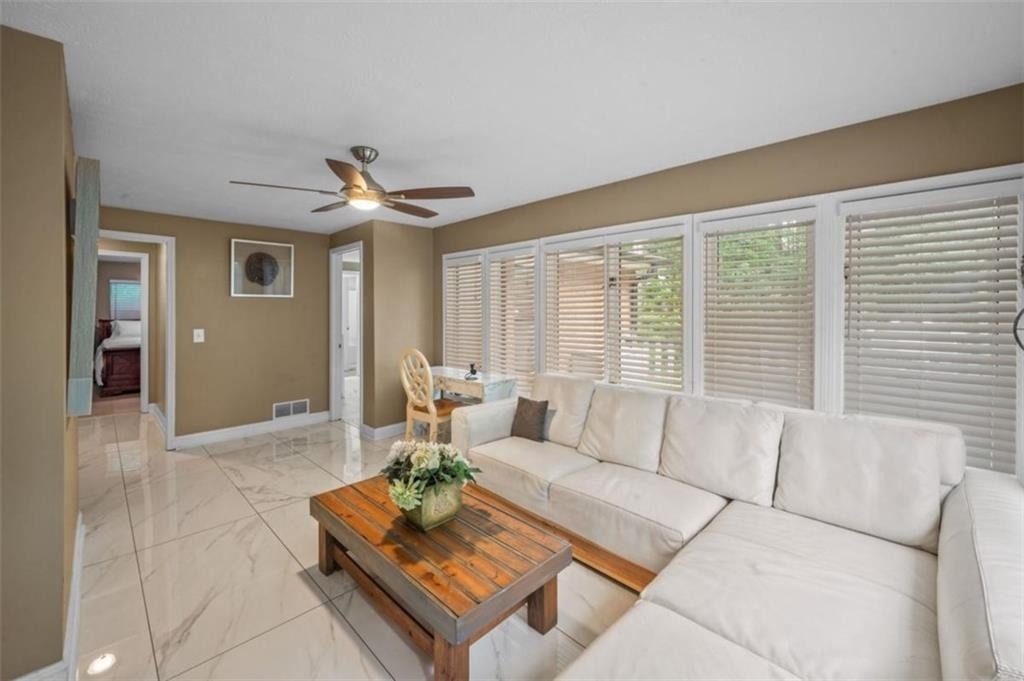 6207 Moss Drive - Photo 4