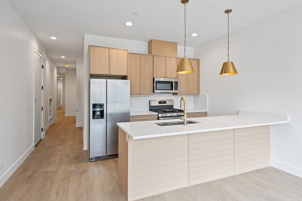 1313 W Taylor Street - Photo 8