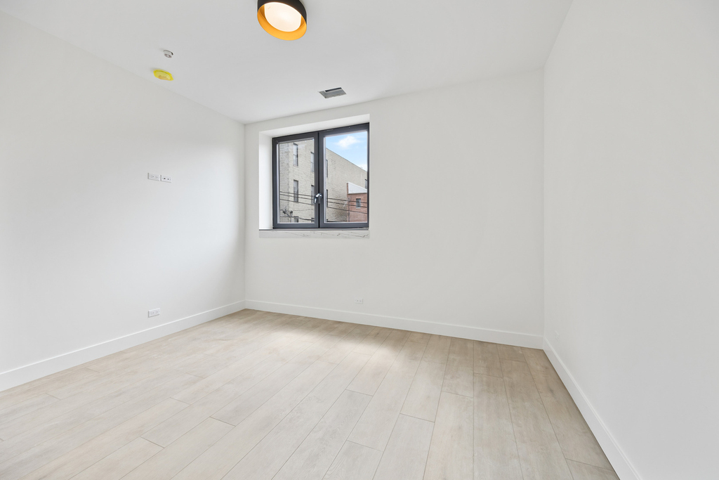1313 W Taylor Street - Photo 14