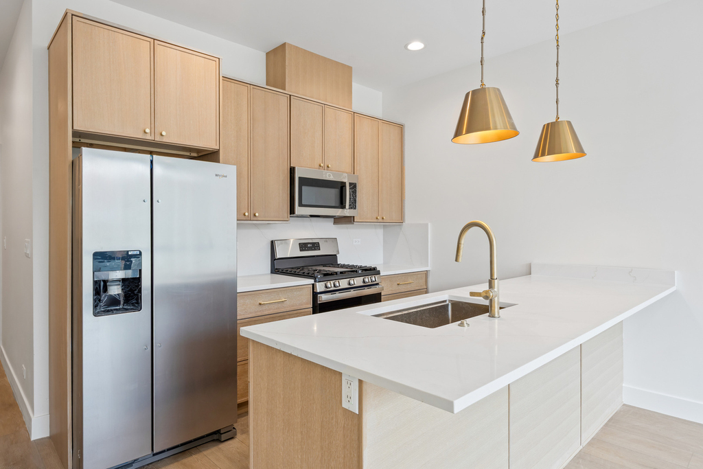 1313 W Taylor Street - Photo 4