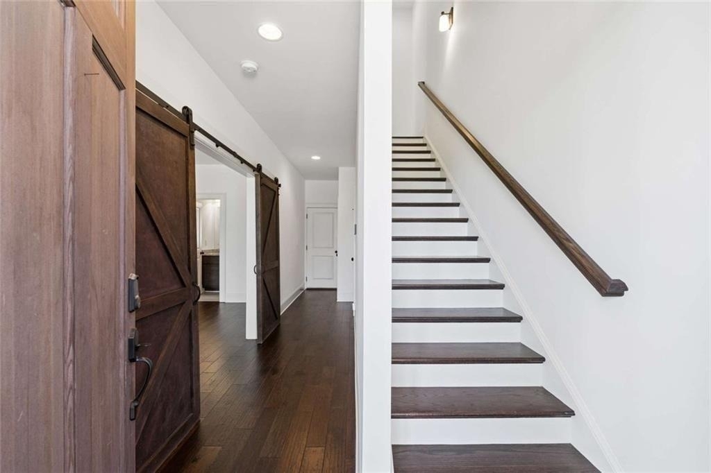 124 Parkside West Court - Photo 18