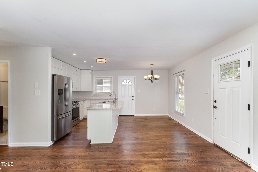 823 Cotton Place - Photo 8