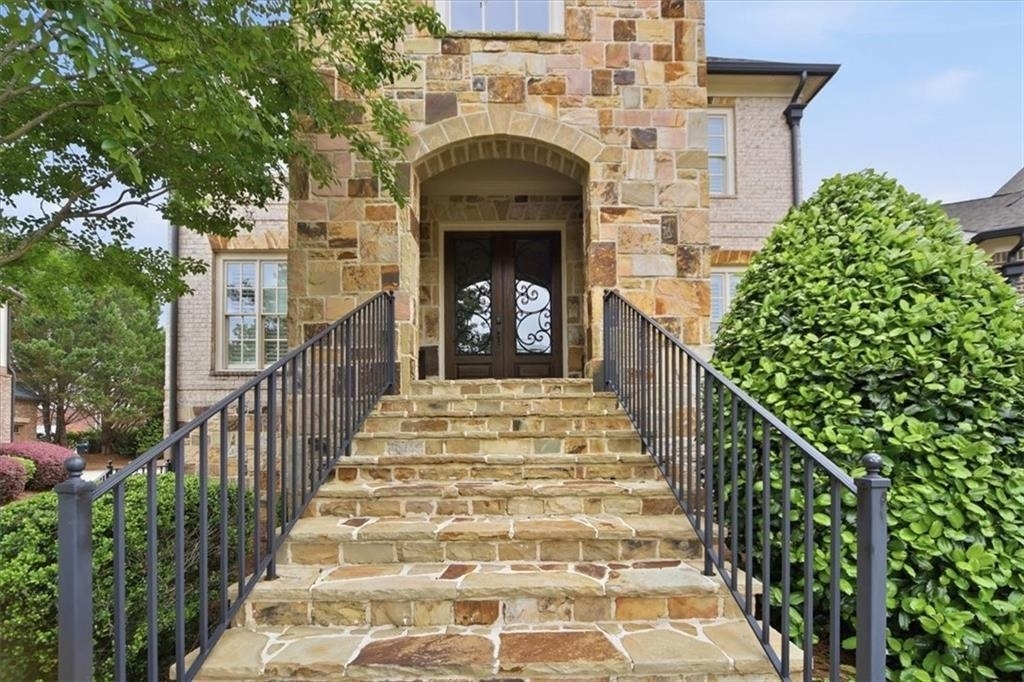 5869 Chickasaw Lane - Photo 3