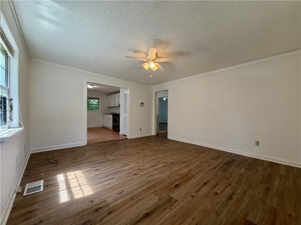1070 Ollie Circle Nw - Photo 6