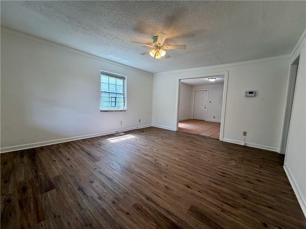 1070 Ollie Circle Nw - Photo 5