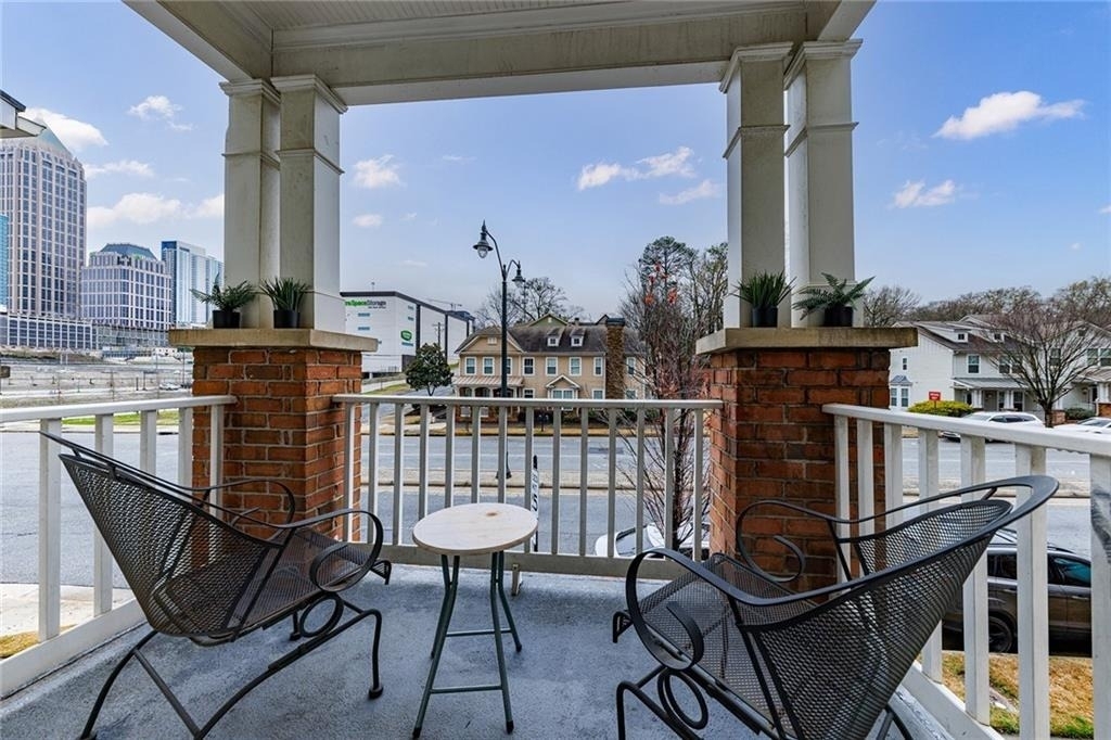 201 16th Street Nw - Photo 21