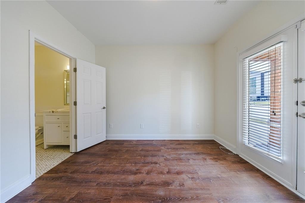 201 16th Street Nw - Photo 3