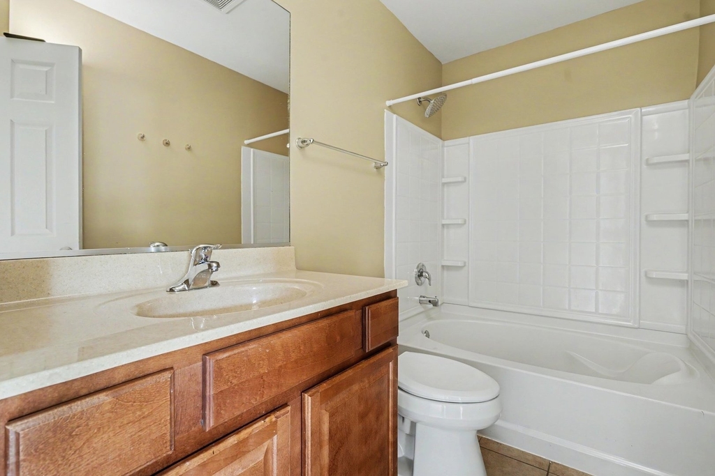 24617 Patriot Square Drive S - Photo 9