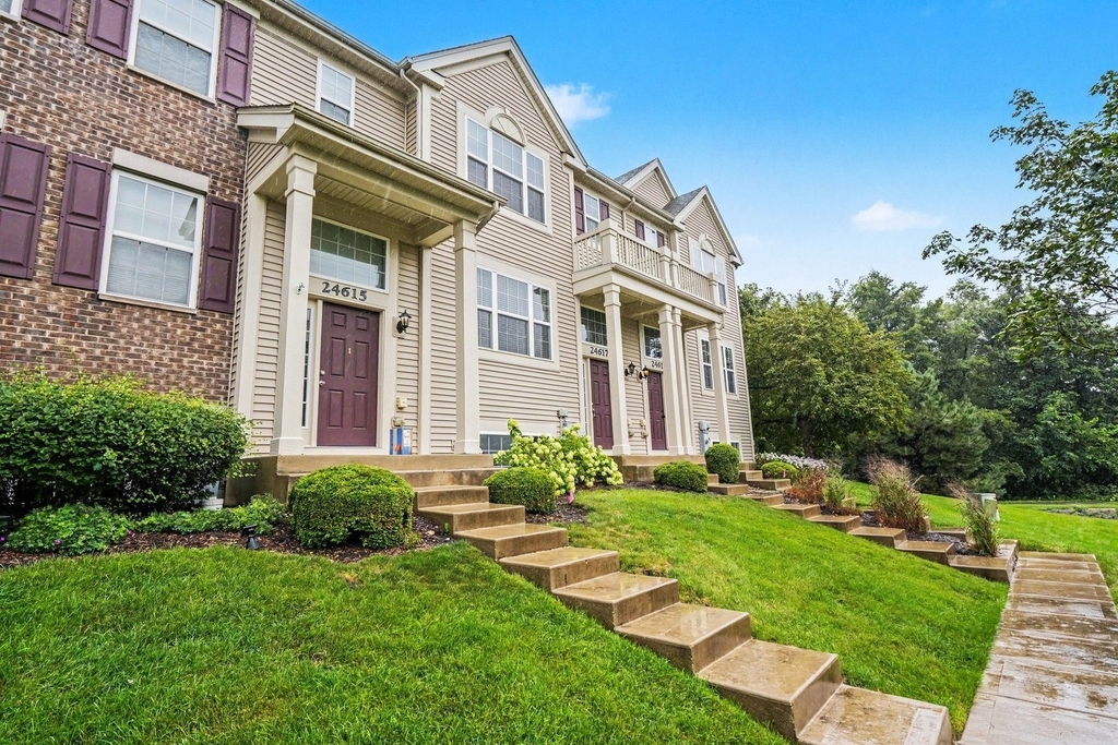 24617 Patriot Square Drive S - Photo 0