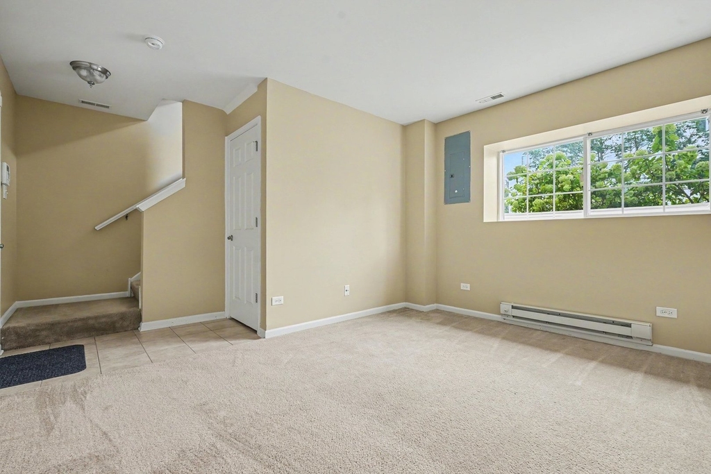 24617 Patriot Square Drive S - Photo 13