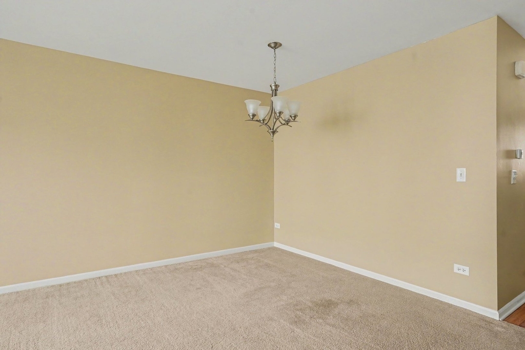 24617 Patriot Square Drive S - Photo 5