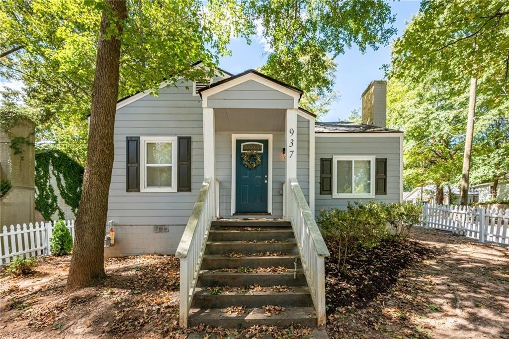 937 Lawton Street Sw - Photo 2