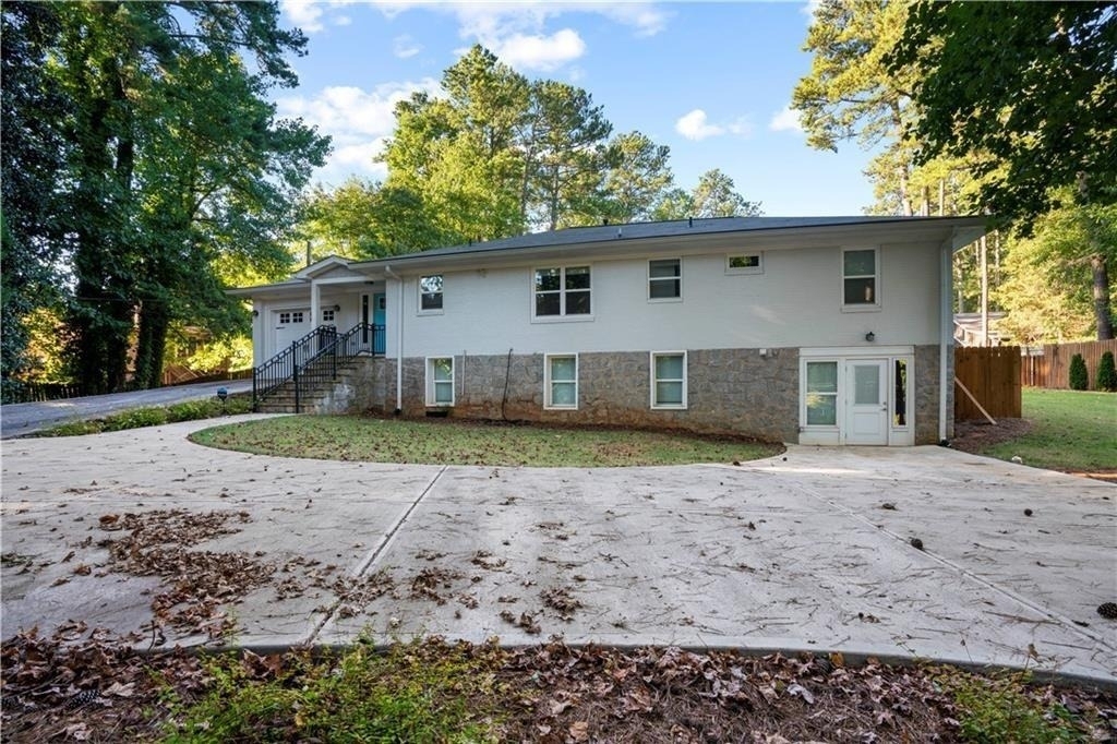 1841 Gainsborough Drive - Photo 1