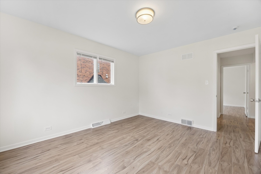 801 Barnsdale Road - Photo 18