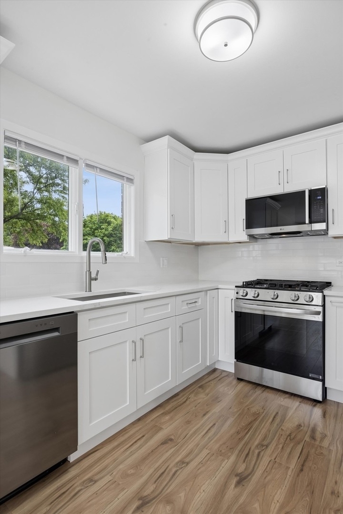 801 Barnsdale Road - Photo 9