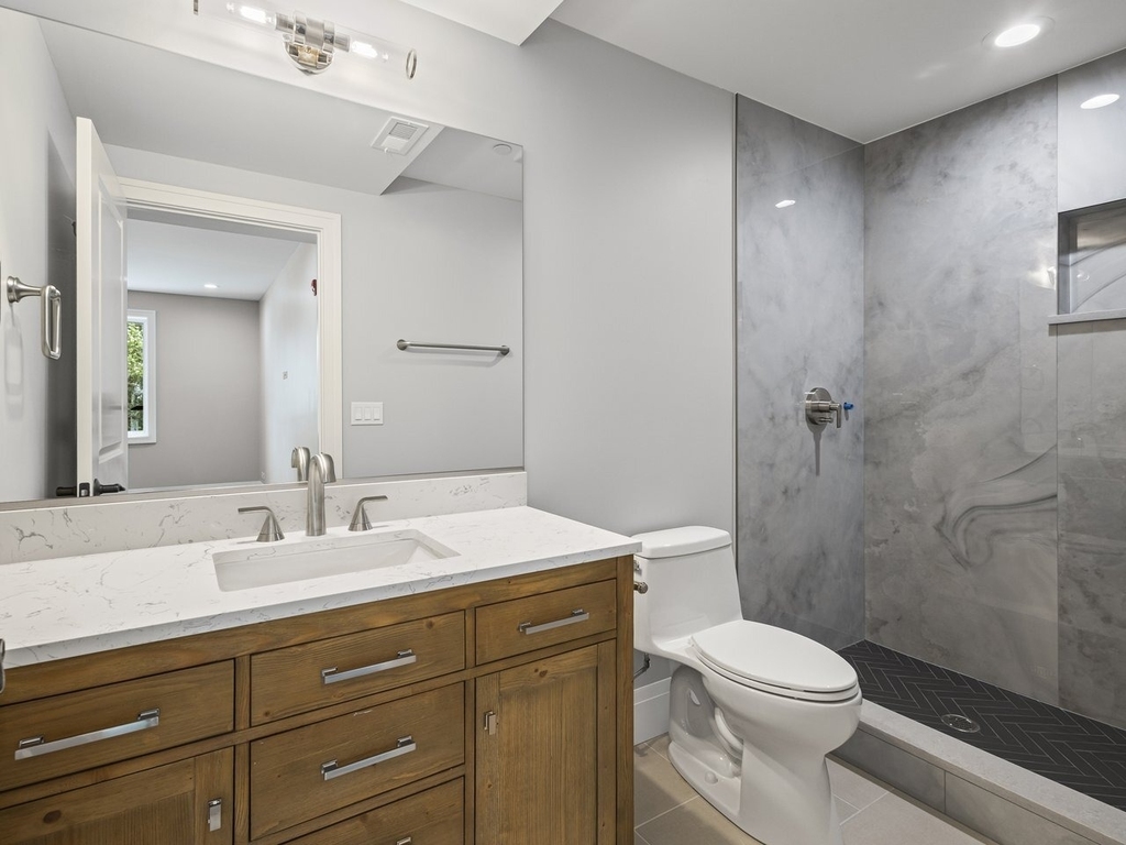 1036 Lake Street - Photo 22