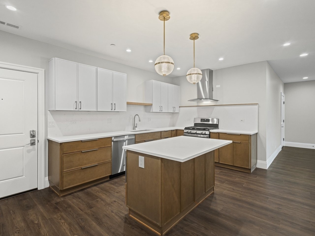1036 Lake Street - Photo 8