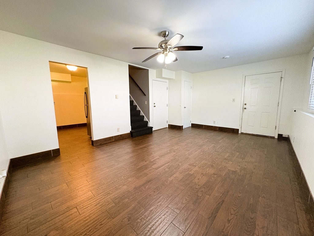 1034 Fenton Street - Photo 3