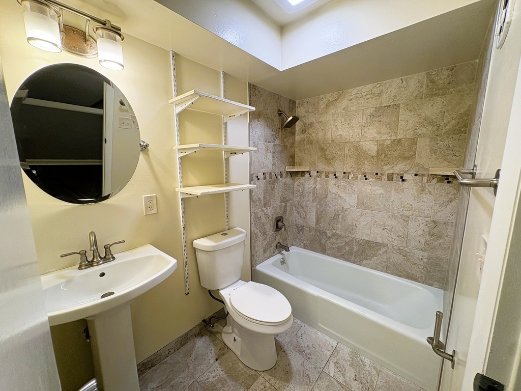1034 Fenton Street - Photo 14