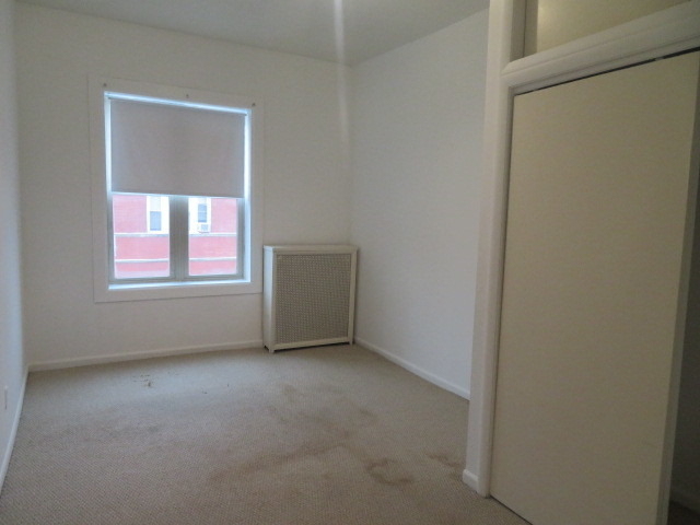 1552 W Highland Avenue - Photo 6