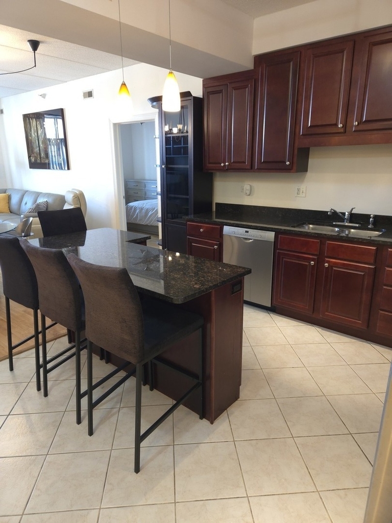 4330 N Neva Avenue - Photo 3