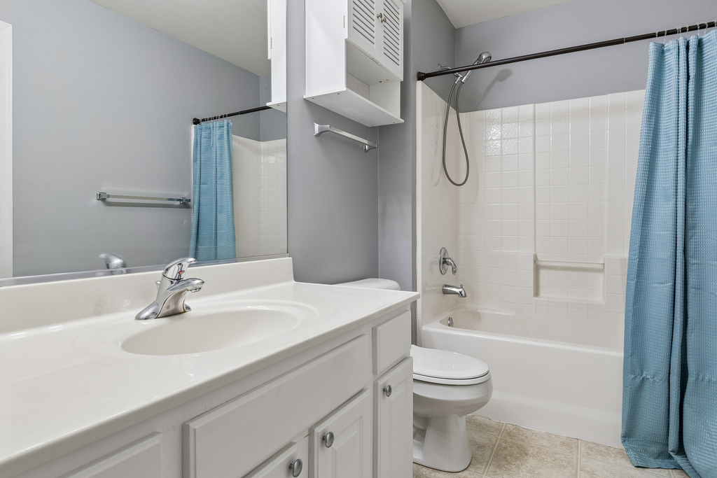382 Vaughn Circle - Photo 10