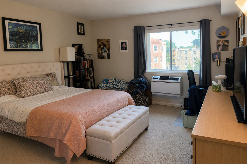 930 Washington Street - Photo 2