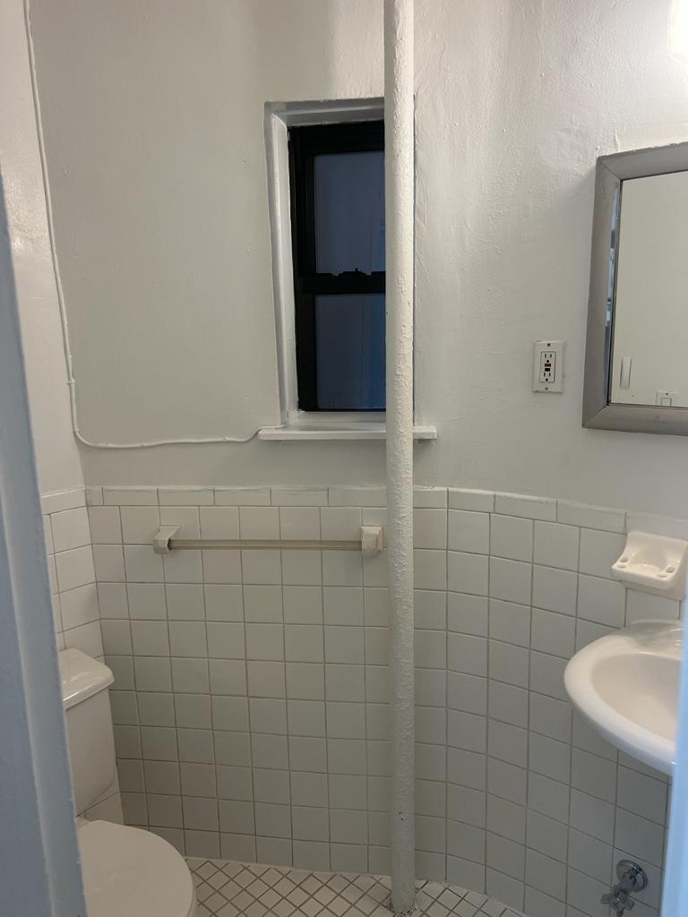 East 84th Street - Photo 1