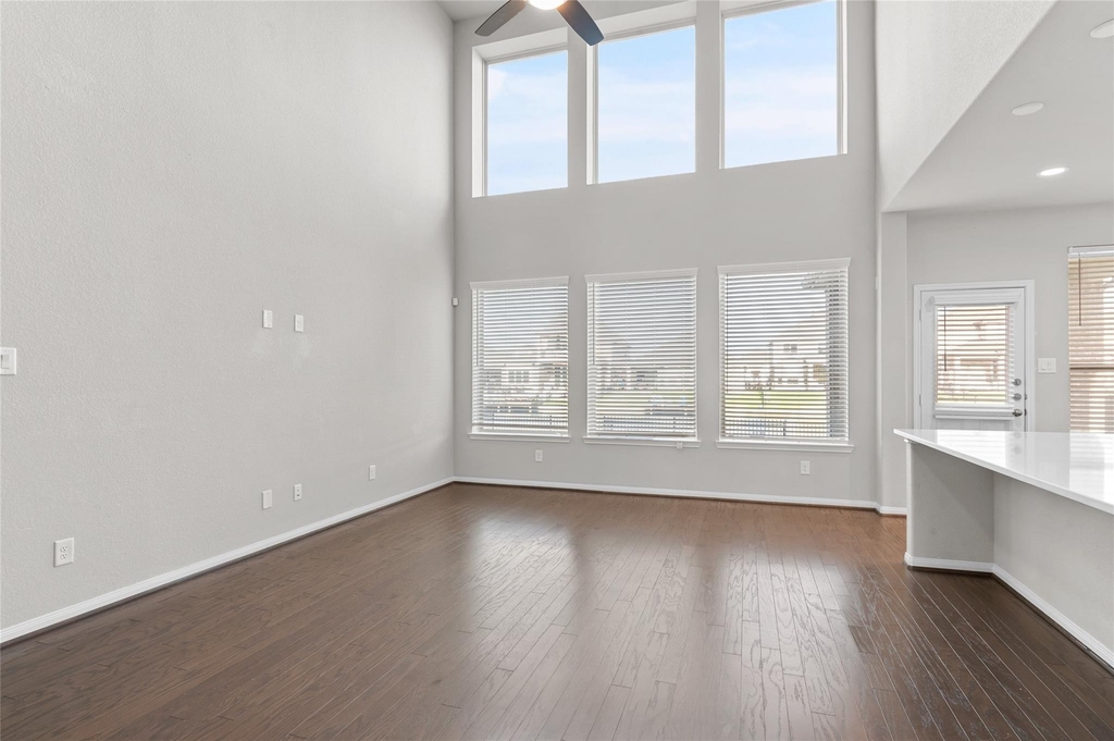 29650 Kynndal Shore Drive - Photo 6