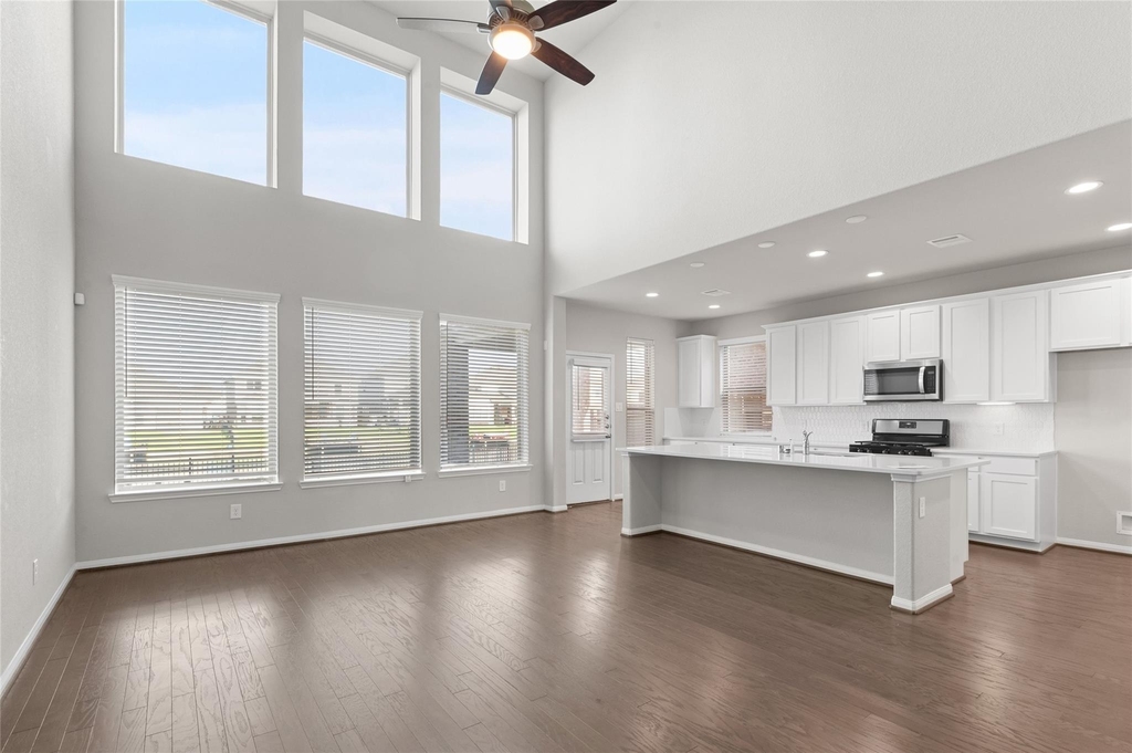 29650 Kynndal Shore Drive - Photo 7