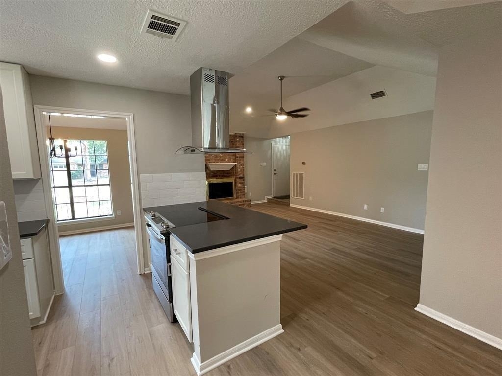 1015 Cascade Creek Drive - Photo 9